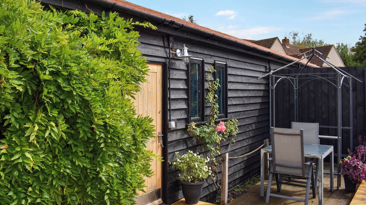 Sudbury Cottage | 1 bedroom accommodation in Ashen, near Clare