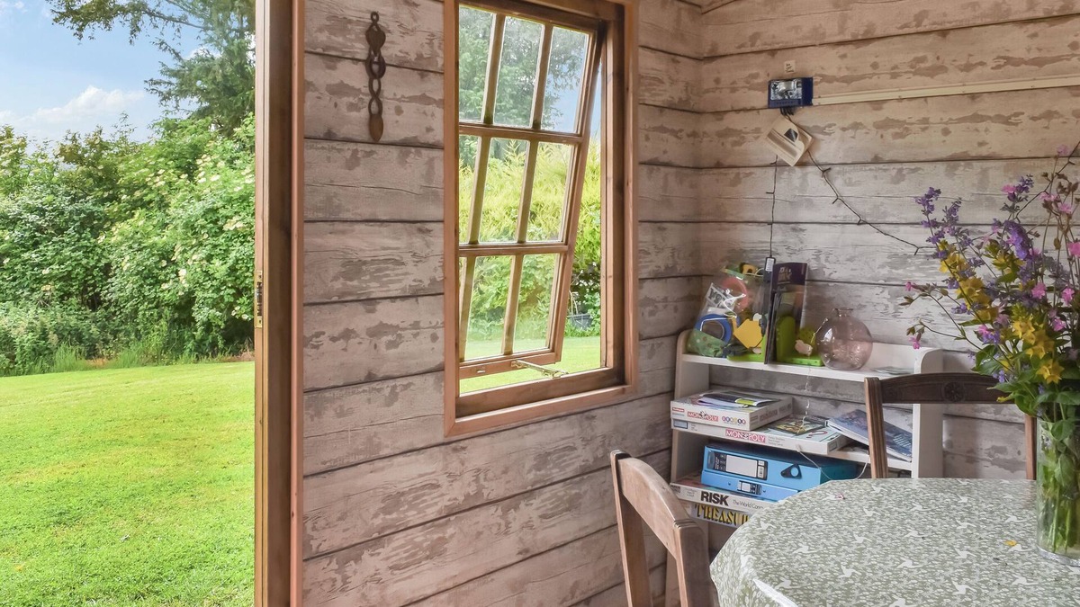 Llanfihangel Tal-y-llyn Cottage | 1 bedroom accommodation in Brecon