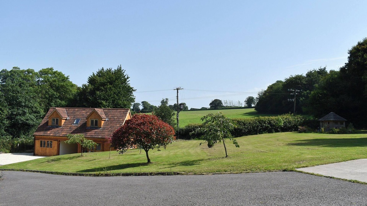 Chard Cottage | 1 bedroom accommodation in Forton, near Chard