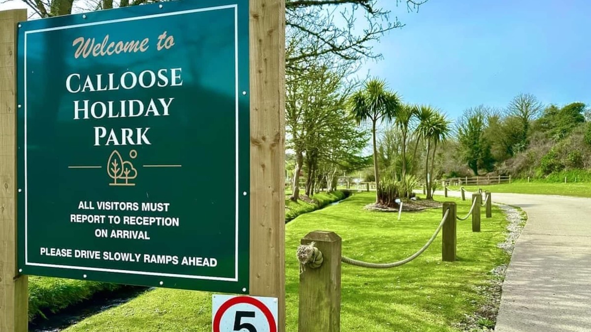 Leedstown Ski Chalet | 1 bedroom accommodation in Hayle