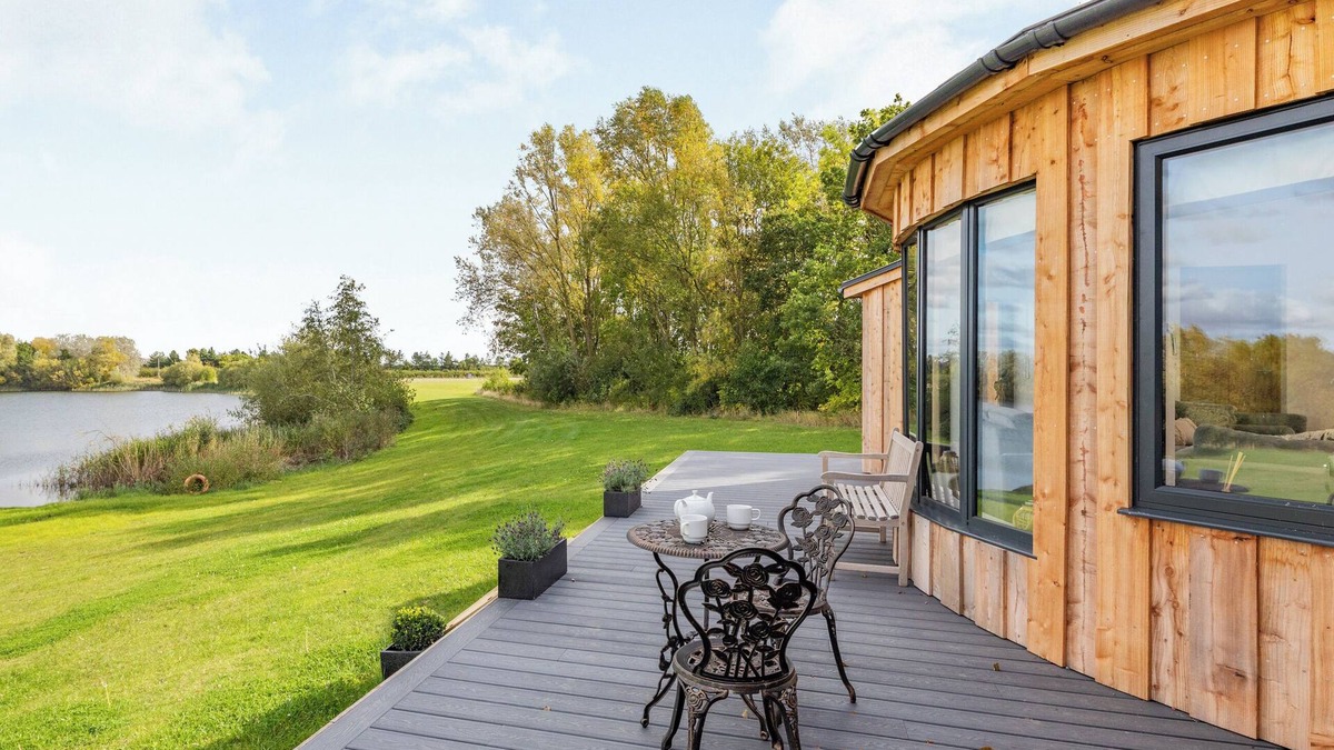 Newark Cottage | 1 bedroom accommodation in Hawton, near Newark