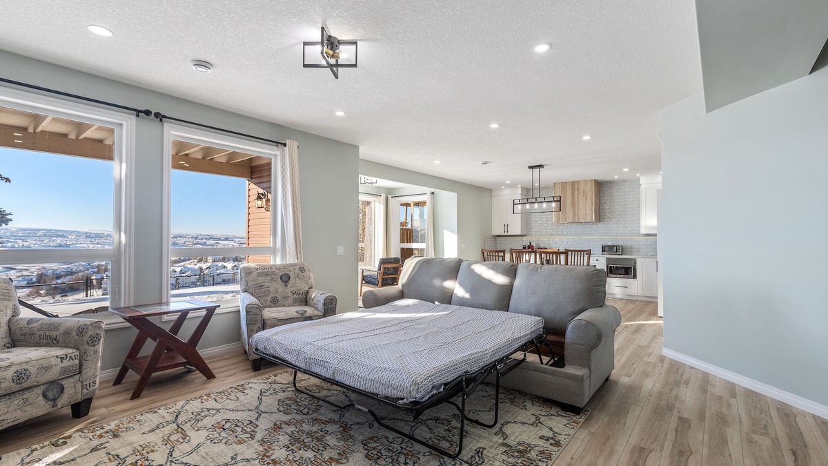 Hanson Ranch House | 1 bedroom and kitchen place with a valley scenery view & free parking