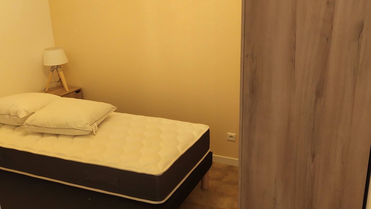 Greoux-les-Bains Apartment | 1 bedroom apartment in Gréoux-les-Bains