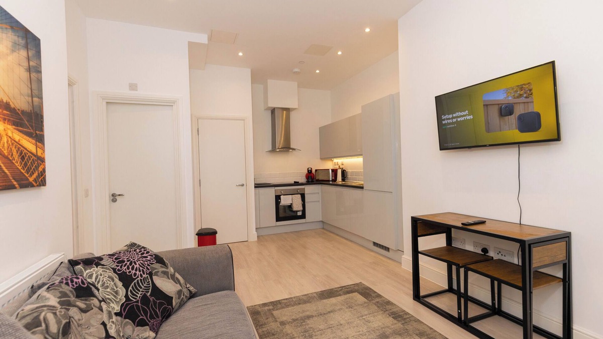Aylesbury Apartment | 1 Bedroom Apartment near Town & Theatre