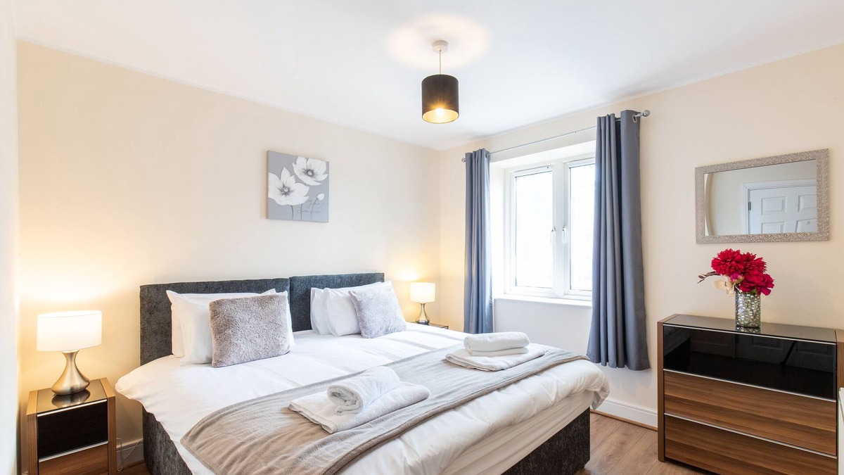 Hoddesdon Apartment | 1-bedroom apartment with Balcony, Hoddesdon