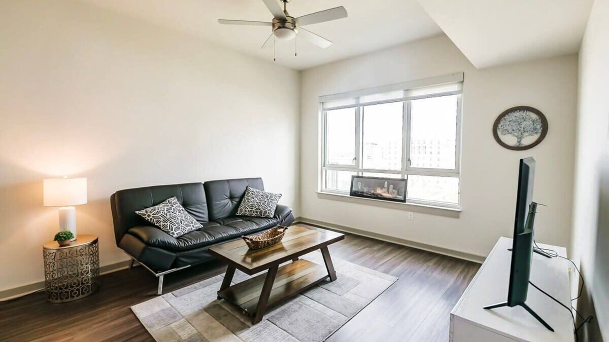 Third Ward Apartment | 1 Bedroom apartment in Uptown Charlotte