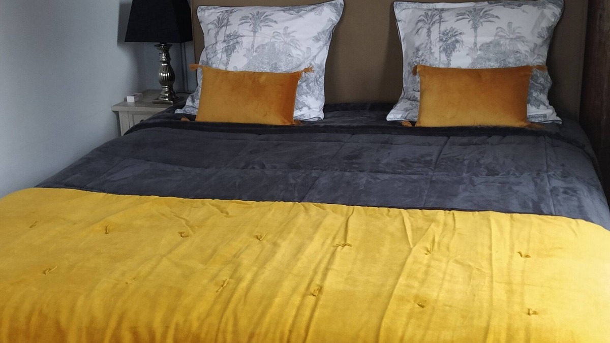 Ecouen Apartment | 1 Bedroom Apartment in Ã‰couen