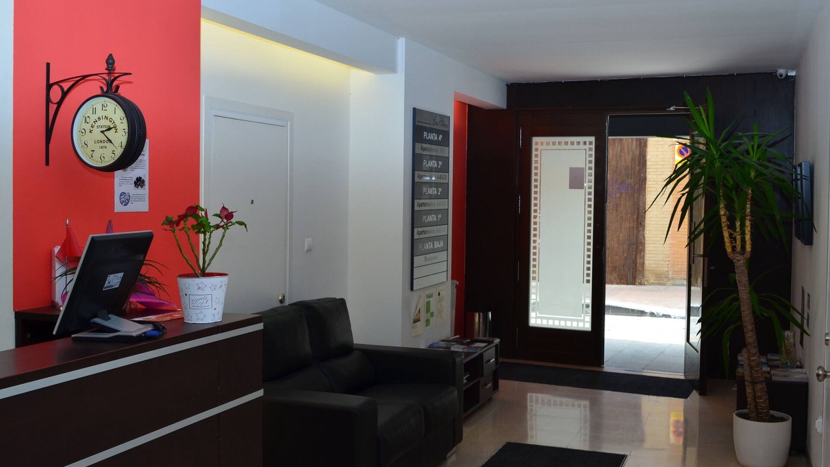 La Magdalena Apartment | 1 bedroom apartment Los Sitios, Zaragoza Centro.