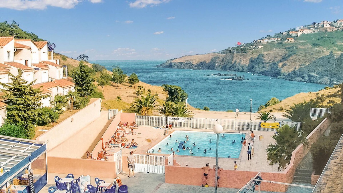 Homps Apartment | 1 bedroom awesome apartment in Cerbere