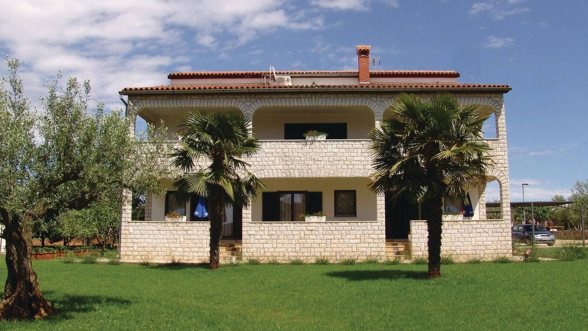 Stancija Vodopija Apartment | 1 bedroom awesome apartment in Porec