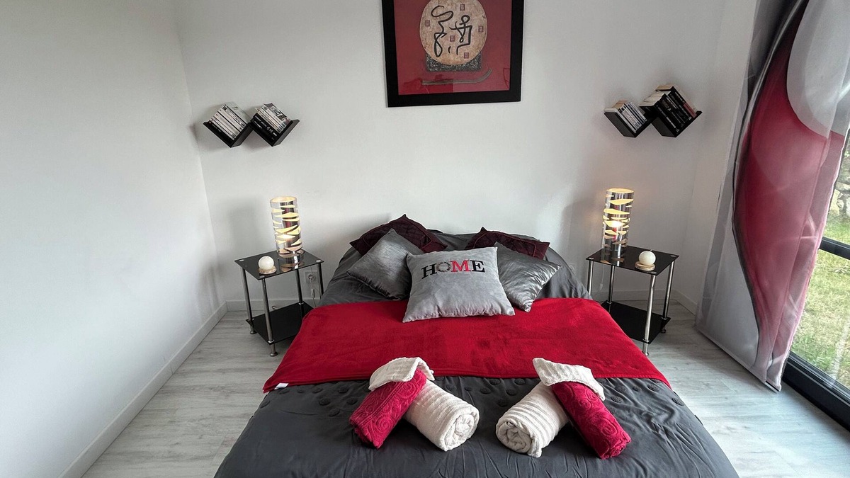 Becleguer Bed & Breakfast | 1 bedroom bed & breakfast in ploulec'h