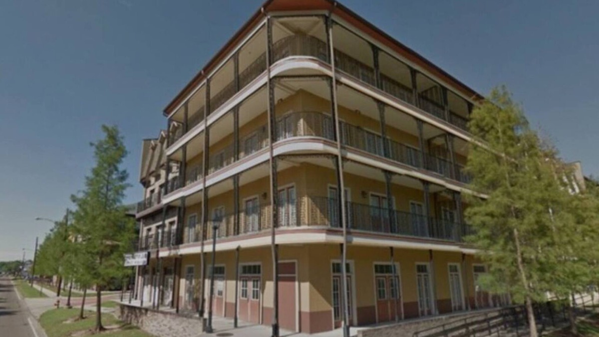 Highlands - Perkins Condo | 1-bedroom condo in Baton Rouge with WiFi, AC. Just steps from all things LSU