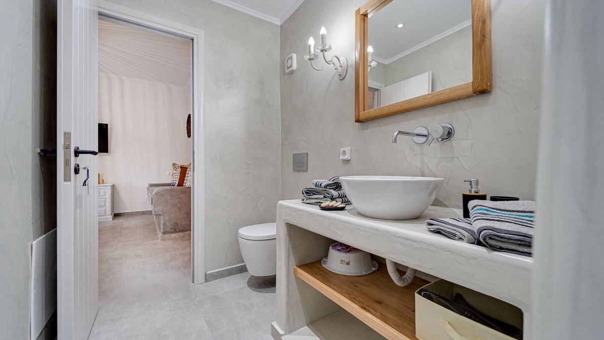 Akrotiri Apartment | 1 bedroom cycladic house/Caldera beach