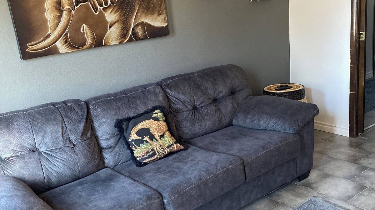 Enterprise House | 1-bedroom guest house with gated yard and WiFi,Pet friendly, Las Vegas