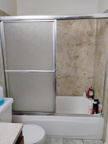 Tukwila Apartment | 1 bedroom in 3 BR condo