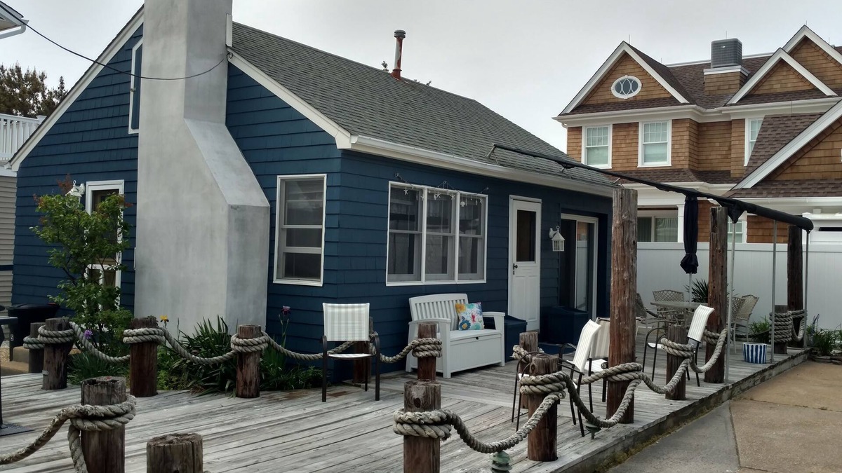 Ortley Beach House | 1 Bedroom Lavallette Beach Cottage, Beach Block, 4th house from the Beach.