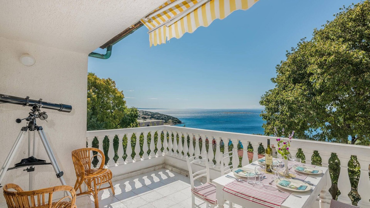 Stara Baska Apartment | 1 bedroom nice apartment in Stara Baska