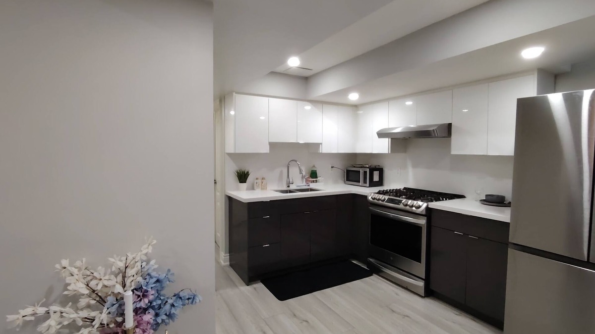 Markham House | 1 bedroom private Basement suite in the Heart of Markham