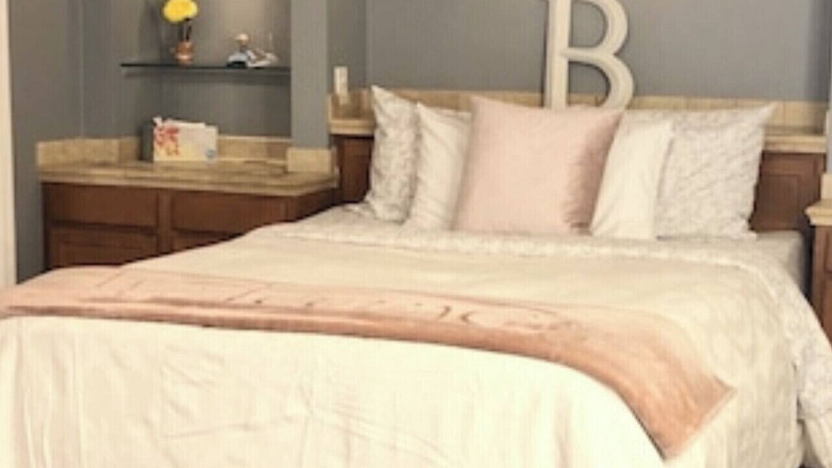 Wellington Apartment | 1 bedroom suite near WEF, Breeze Sabar Suite