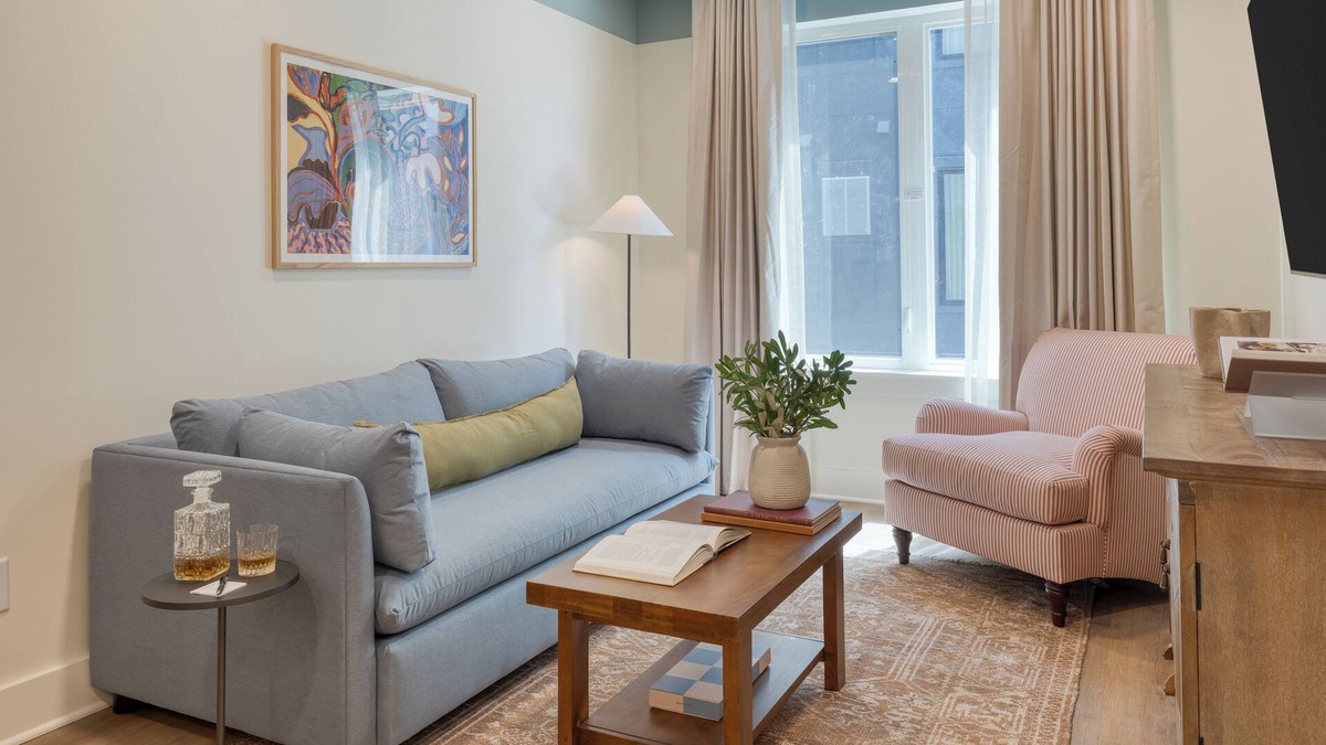 12 South Condo | 1 Bedroom Suite | Rooftop | Gilmore Hotel