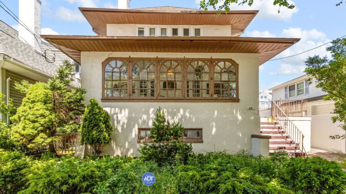 Atlantic City House | 1 Block to AC Beach - 8br/5ba Historic & Modern