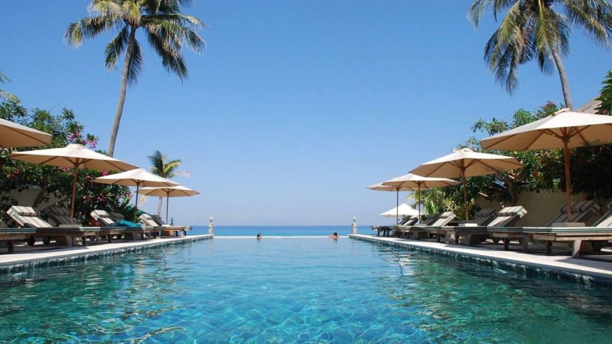 Mangsit House | 1 BR Villa few steps from the sandy beach