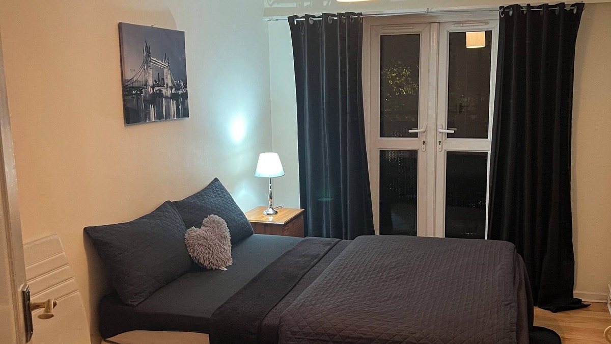 Southwark Apartment | 1 double room in London with WiFi