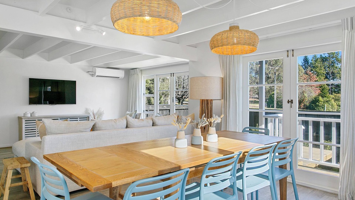 Turangi House | 1. Lodge @ The Quarters