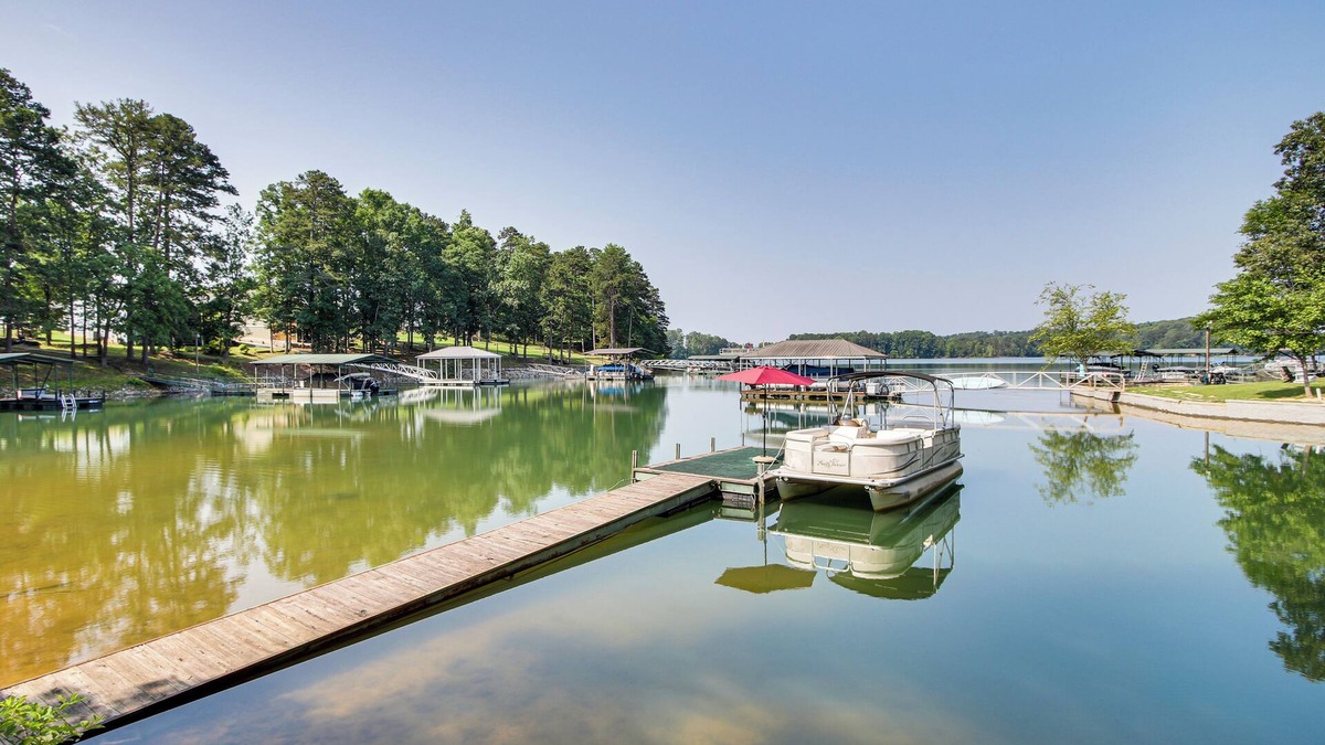 Fair Play House | < 1 Mi to Marina: Fair Play Home on Lake Hartwell