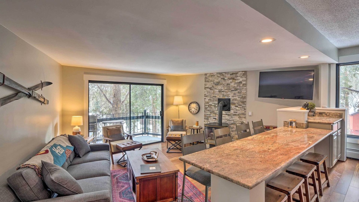 Park Forest Estates Condo | < 1 Mi to Peak 8: Ski Condo in Breck w/Mtn Views
