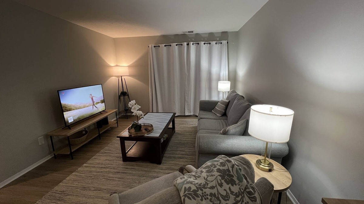 Erie Condo | 1 mile to Presque isle - quiet, safe condo with walking paths!