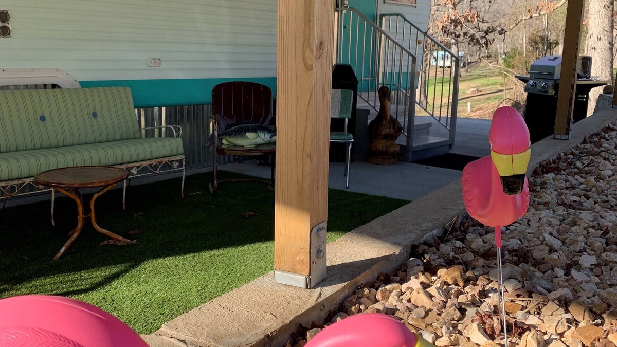 Omaha Cabin | 1 min to Cricket Marina! Vintage Vibes & Modern Amenities. Branson & Buffalo