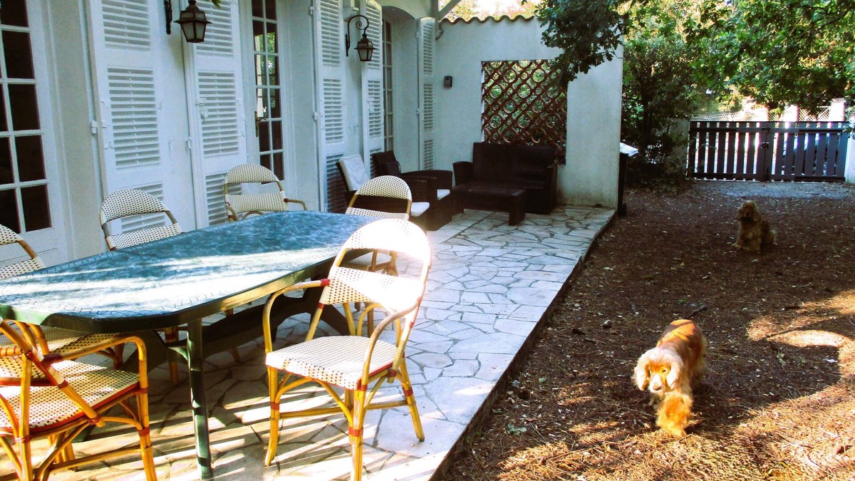 Ronce-les-Bains Villa | 1 minute away, delights of the sea!