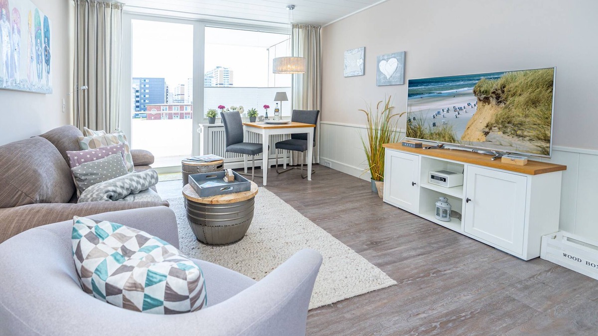 Westerland Apartment | 1-room vacation apartment with balcony in Westerland, right by the sea.