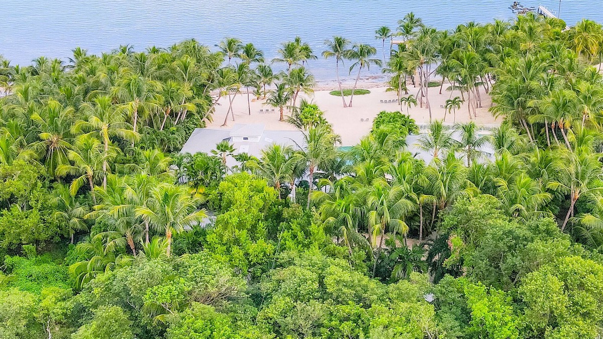 Islamorada Villa | 10 Bedroom Private Ocean Front Estate