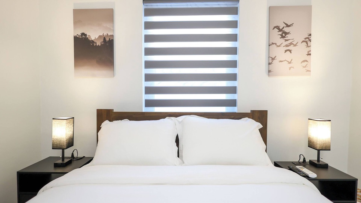 West Little Havana House | 10 min from MIA - Guest suite w/FREE parking in Quiet Neighborhood