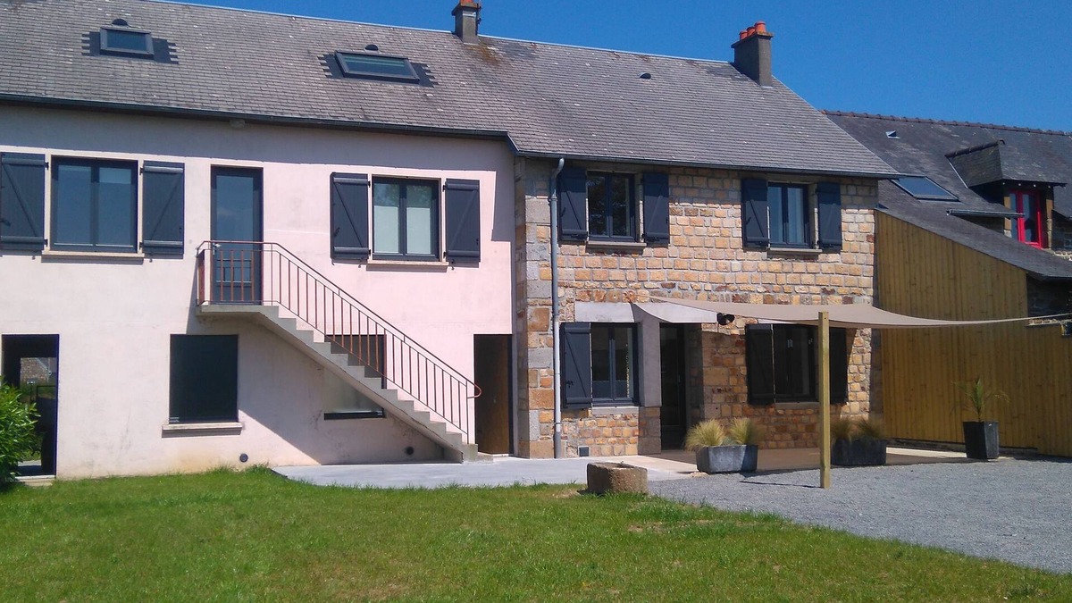 Saint-Martin-des-Champs House | 10-person gîte in the bay of Mont Saint Michel