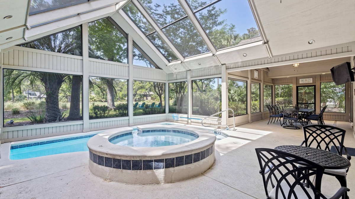 Sea Pines House | 10 Woodbine @ Sea Pines | Private Screened Pool | Steps to Beach | Golf Views