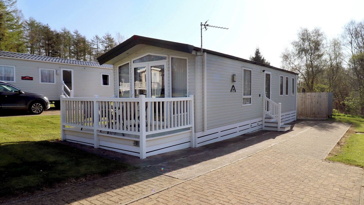 Swarland Cottage | 10 WOODLANDS WAY, family friendly, with a garden in Longframlington