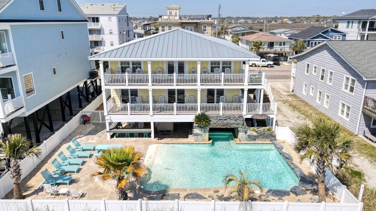 Cherry Grove Beach House | 1000 Island Lagoon