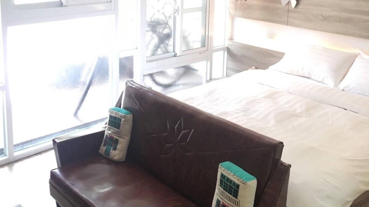 West Central District Apartment | 102 Undisturbed double room. Completely separated.