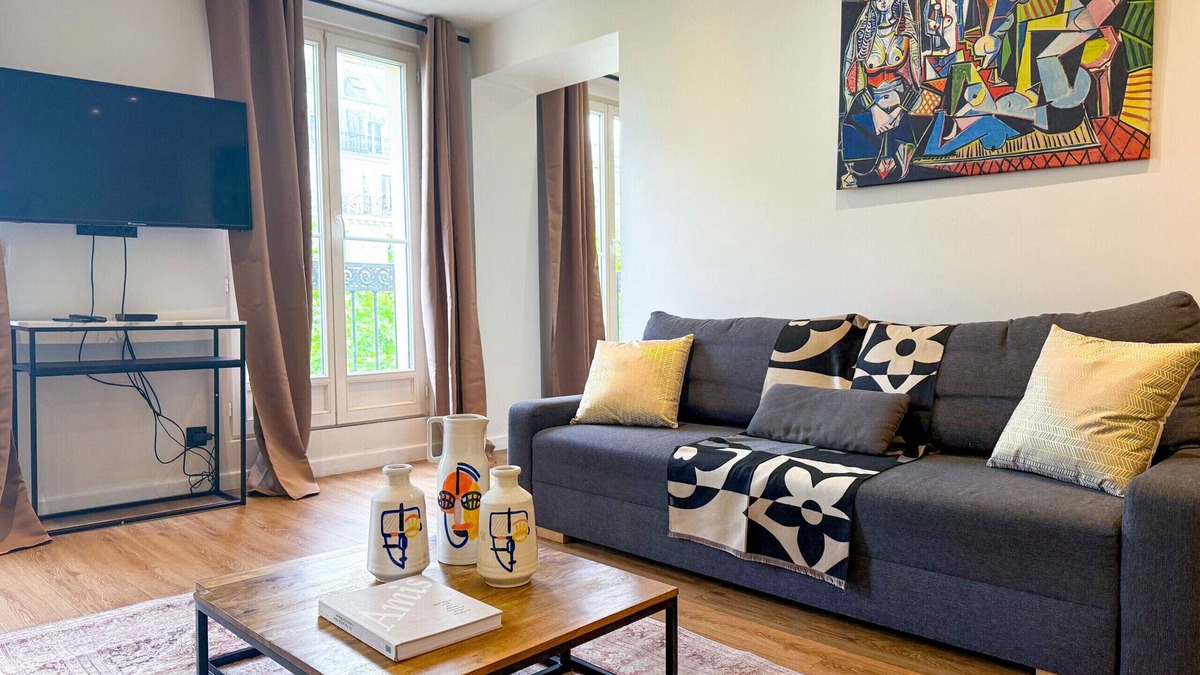 Vivienne Apartment | 102 - Urban Opera Picasso
