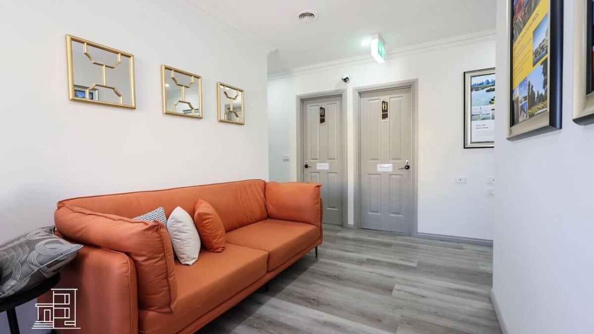 Brunswick East Apartment | 105 Twin Share BR w/Fast WiFi - 18 mins tram to CBD
