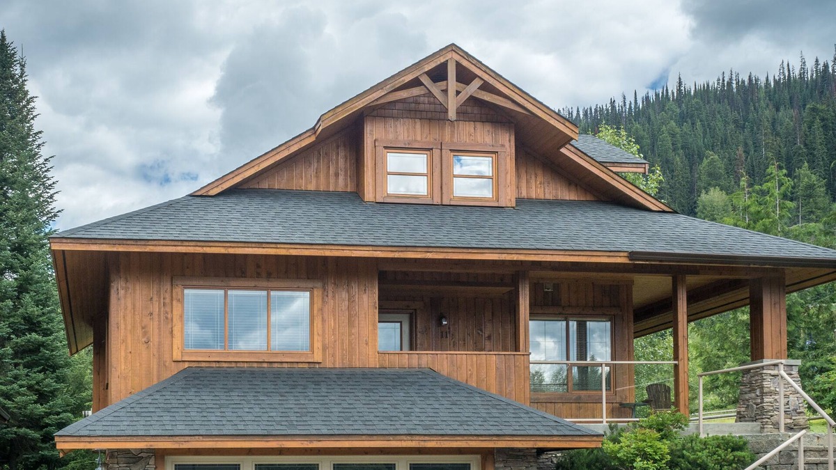 Fairways Cottage | #11 Fairways Drive - Luxury 4 BR, Hot Tub