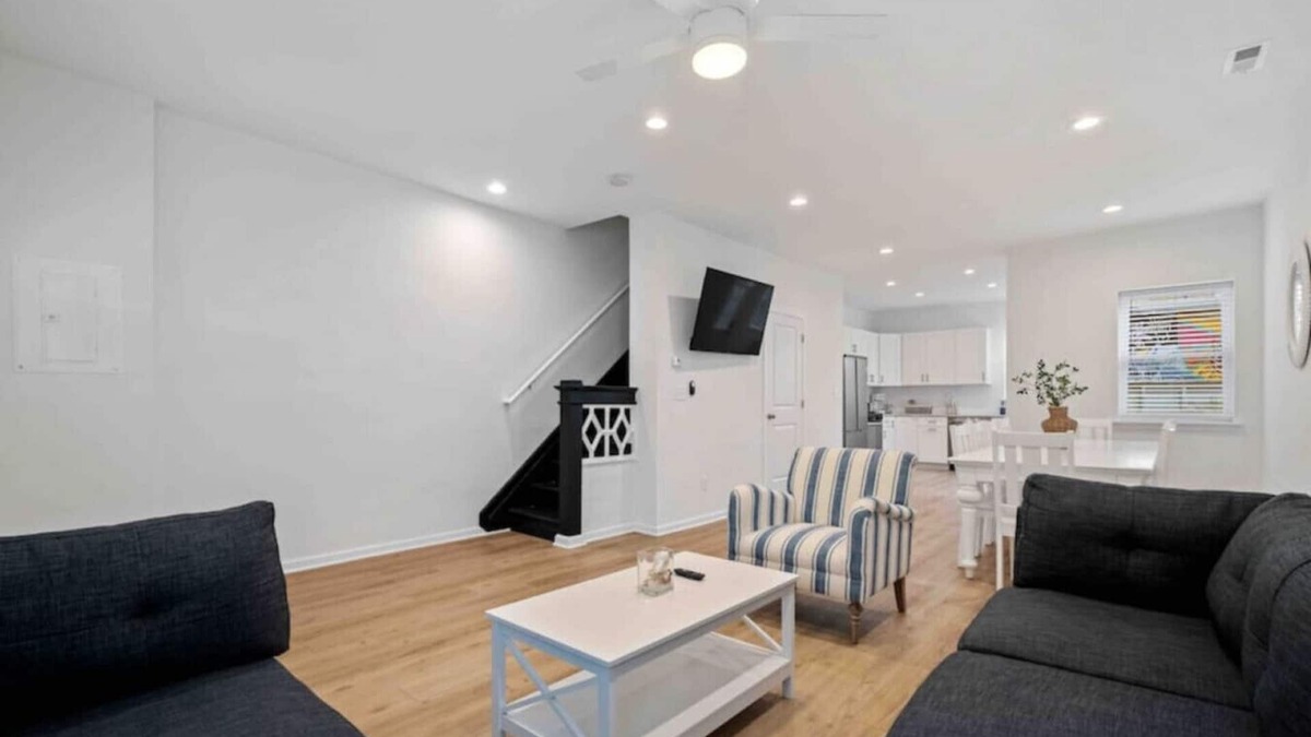 Atlantic City Apartment | 110 S Ocean Ave · Rhythm & Spirits Beach House: 1-Block to Boardwalk