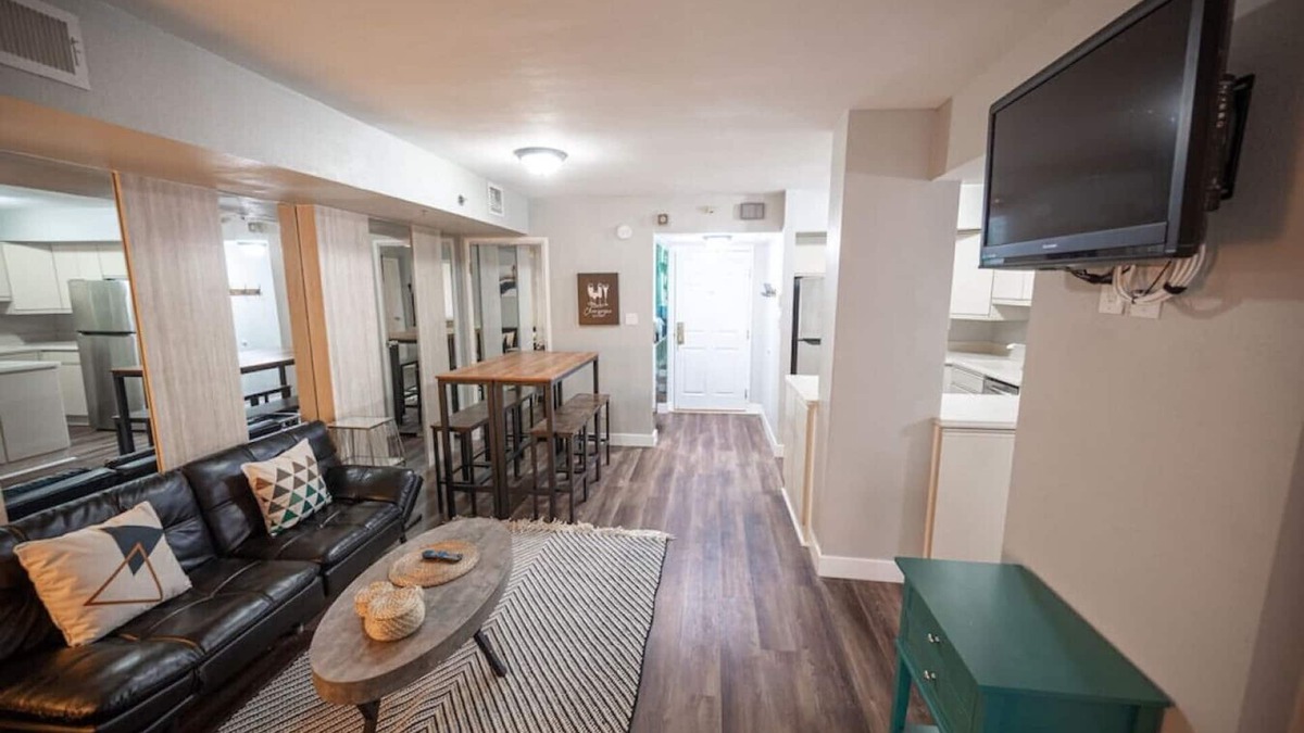 Las Vegas Strip Apartment | 1110 · Stay Together on The Strip - 3 Bedroom Condo