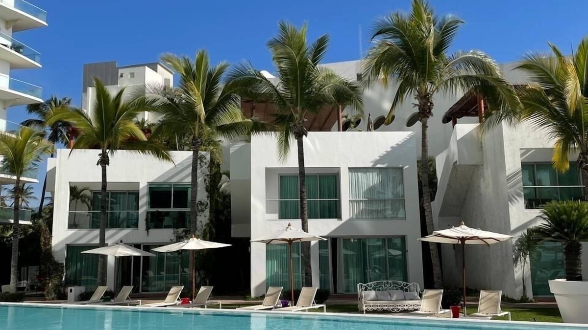 Puerto Vallarta Condo | 115B - 1BR/1 Bath at Seaspray Condos on Okaloosa Island, Fort Walton Beach, Fl