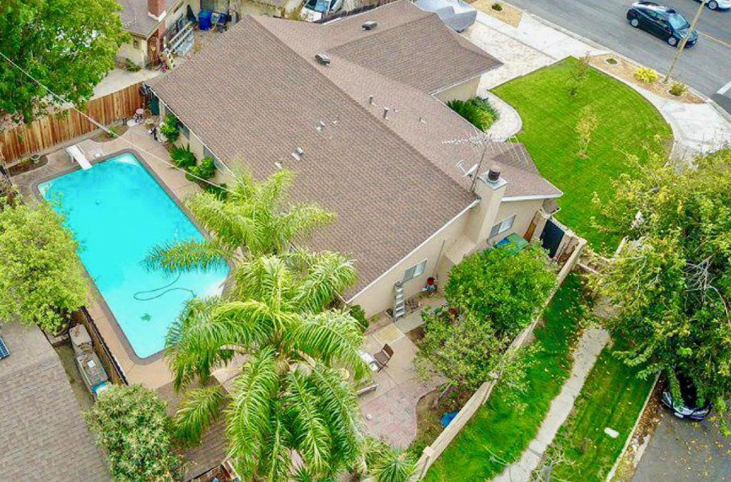 Granada Hills North House | 11640 Gothic Avenue