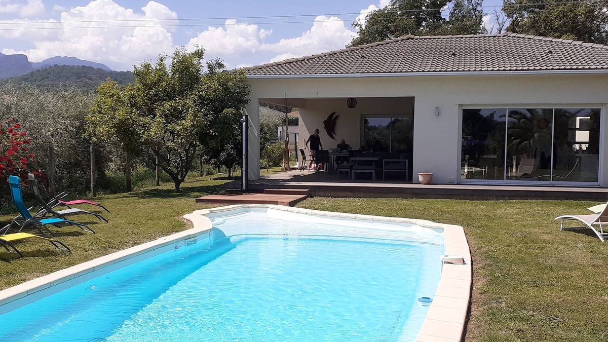 Castellare-di-Casinca Villa | 117m2 villa with 15mx6m swimming pool