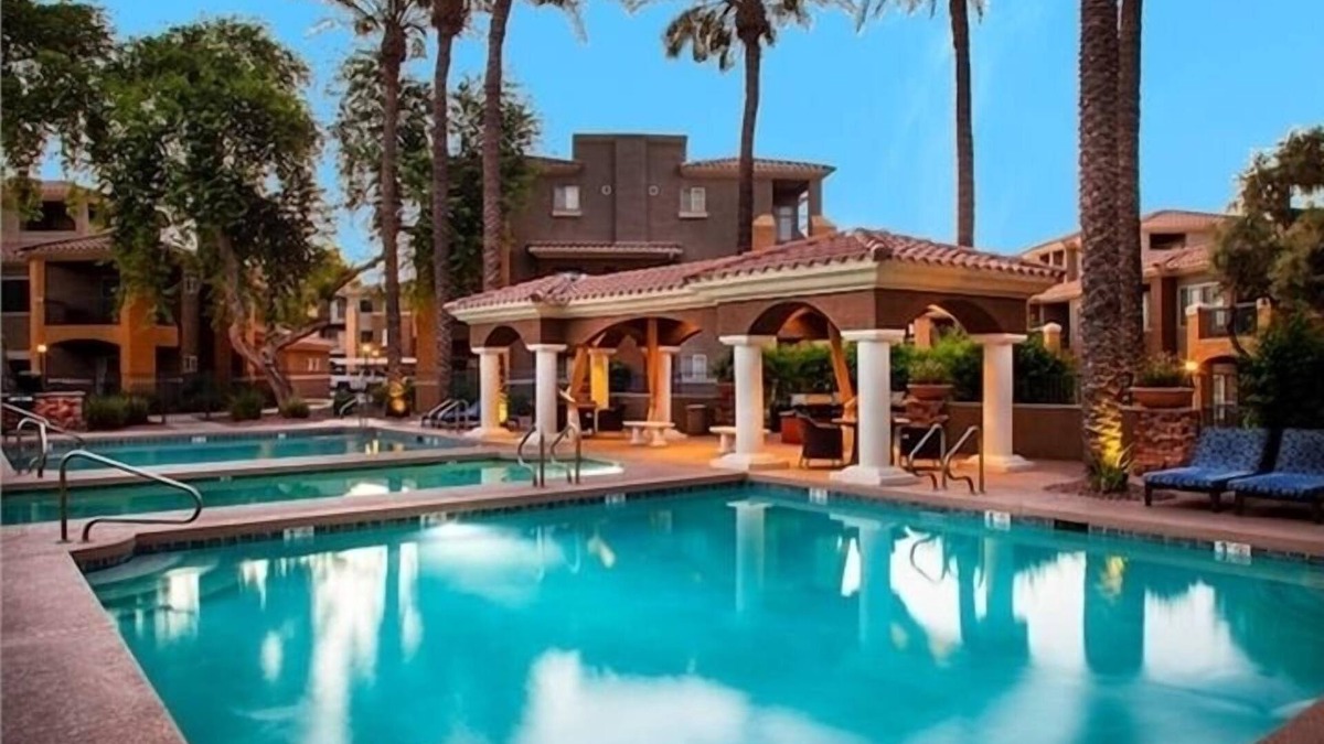 North Scottsdale Condo | 12 Bedroom/8 Bath Condos at TPC Scottsdale